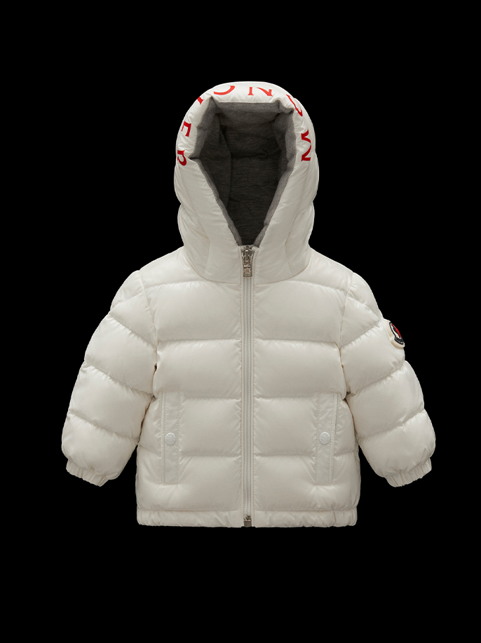 Marta Sanchez selection of Moncler Enfant FW21 l Moncler Now